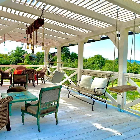 Holiday home Bohemian *