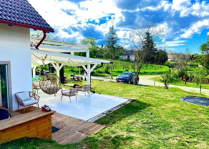 Дом отдыха Bohemian *
